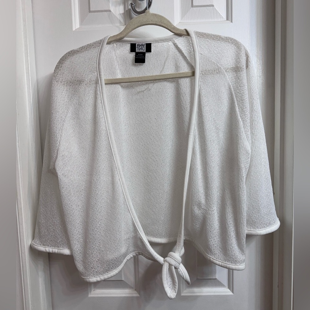 Studio 1940 Vintage White Sheer Tie-Front Shrug